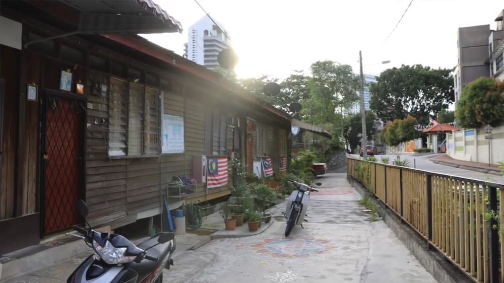 Longhouse residents living near Taman Rimba Kiara. — Picture courtesy of Bukit Kiara Public Housing Residents’ Organisation