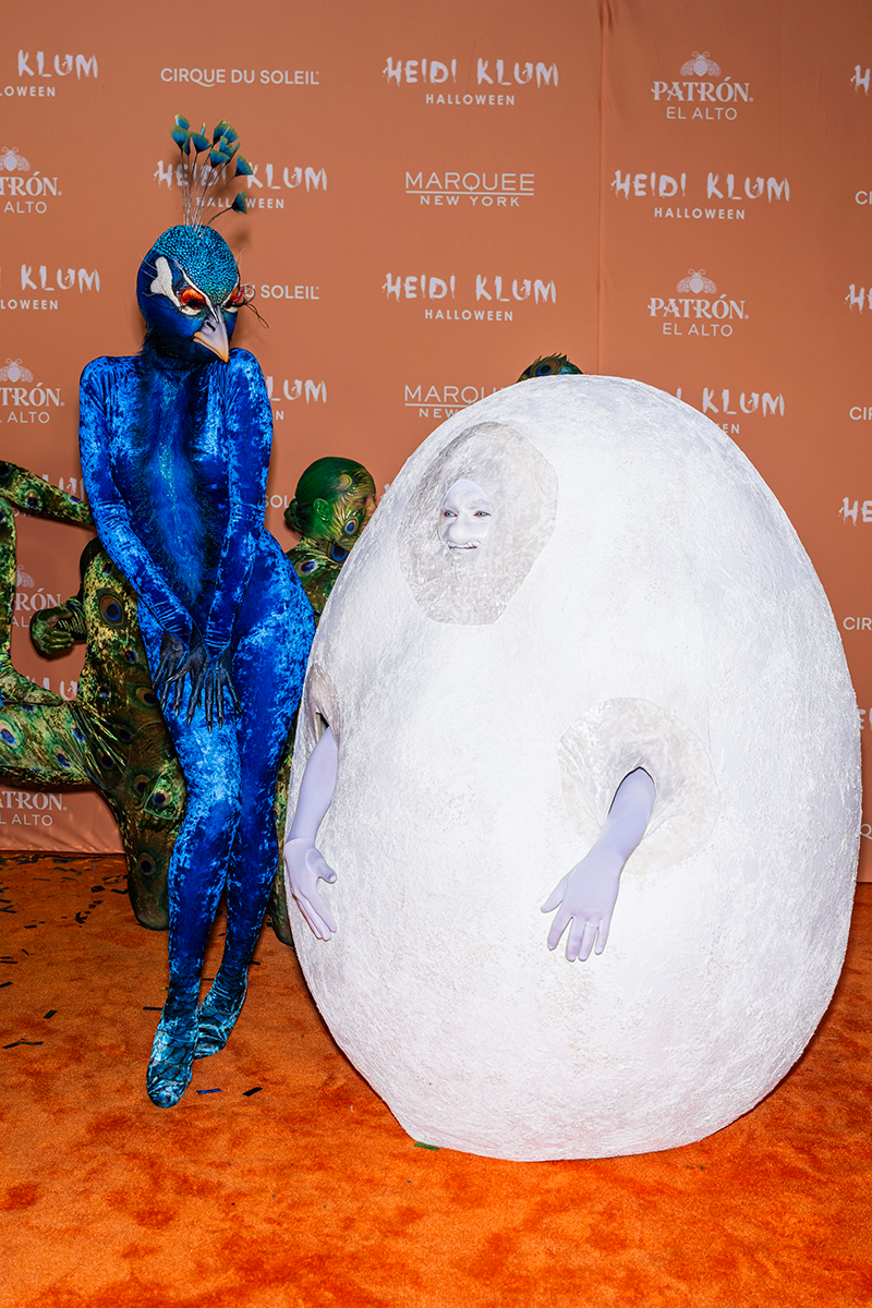 heidi klum halloween 2023 peacock