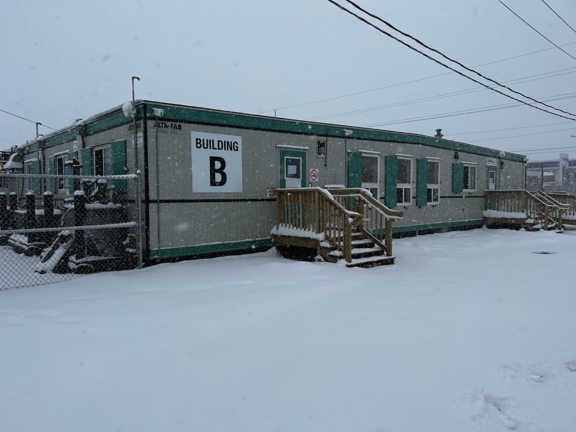 Transportation will be provided between the Park Street emergency shelter and the Community Outreach Centre in Charlottetown so that people do not have to walk in the bitter cold. (Tony Davis/CBC - image credit)