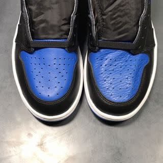 how to tell if jordan 1 royal toes are fake