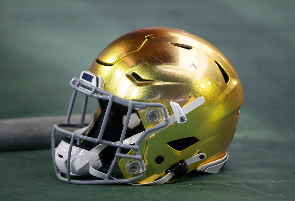 Notre Dame Helmet (Mark J. Rebilas-USA TODAY Sports)