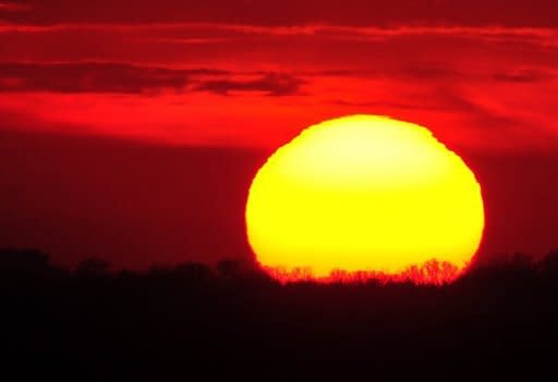 Global uncertainty on how to deal with the threats of nuclear weapons and climate change have forced the "Doomsday clock" one minute closer to midnight, leading international scientists said. Increasing nuclear tensions, refusal to engage in global action on climate change, and a growing tendency to reject science when it comes to major world concerns were cited as key reasons for the tick