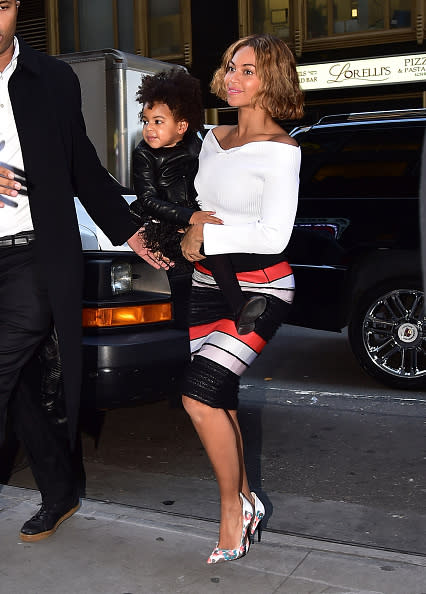 En digne héritière de Queen Bee, la petite Blue Ivy se doit d’avoir un look aussi irréprochable que celui de maman.