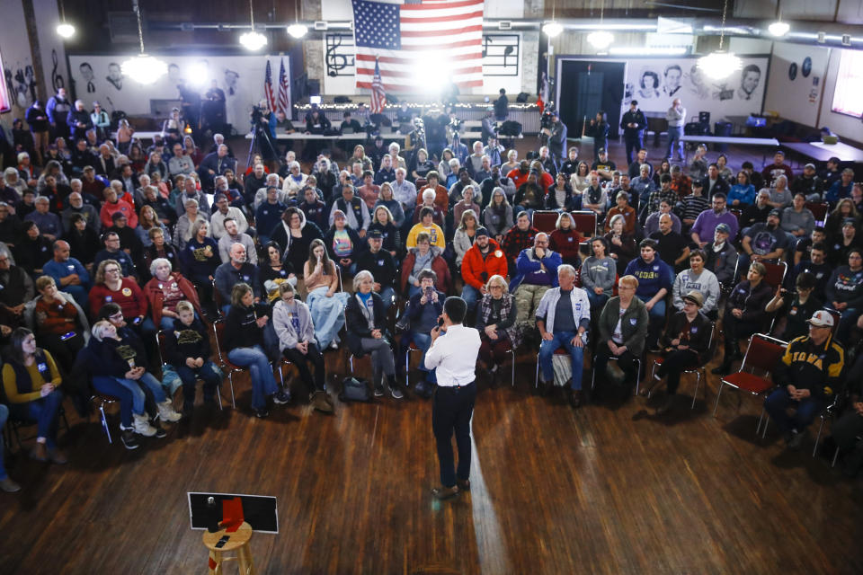 Democratic presidential candidate former South Bend, Ind., Mayor Pete Buttigieg speaks during a campaign event, Saturday, Feb. 1, 2020, in Oelwein, Iowa. (AP Photo/Matt Rourke)