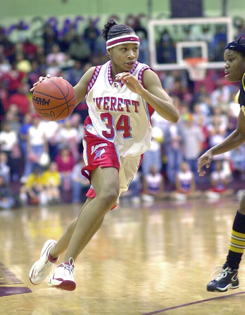 Patrice McKinney, shown during the Class A state final in 2000, was among the key players on Lansing Everett's state championship girls basketball teams in 2000 and 2001.