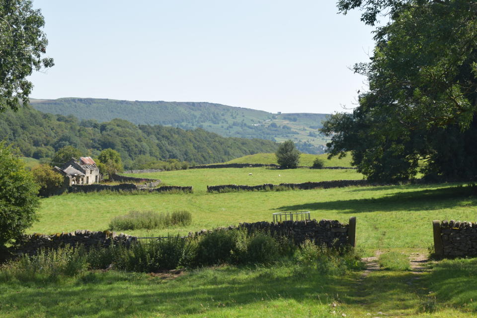 The countryside outside EyamDaniel Stables