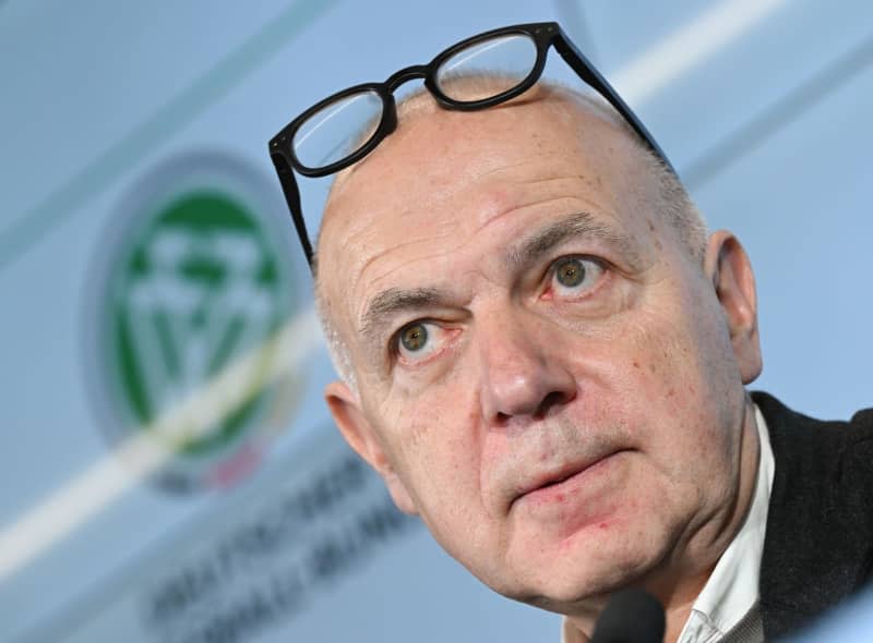 Bernd Neuendorf, President of the German Football Association (DFB), speaks at a press conference at the DFB Campus. Arne Dedert/dpa