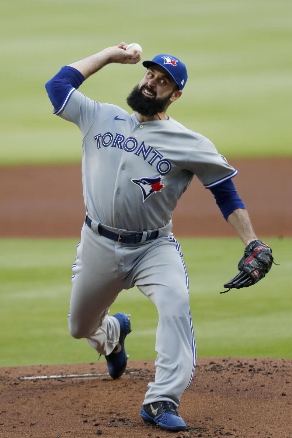 Toronto Blue Jays starting pitcher Matt Shoemaker works in the first inning of the team's baseball game against the Atlanta Braves on Tuesday, Aug. 4, 2020, in Atlanta. (AP Photo/John Bazemore)