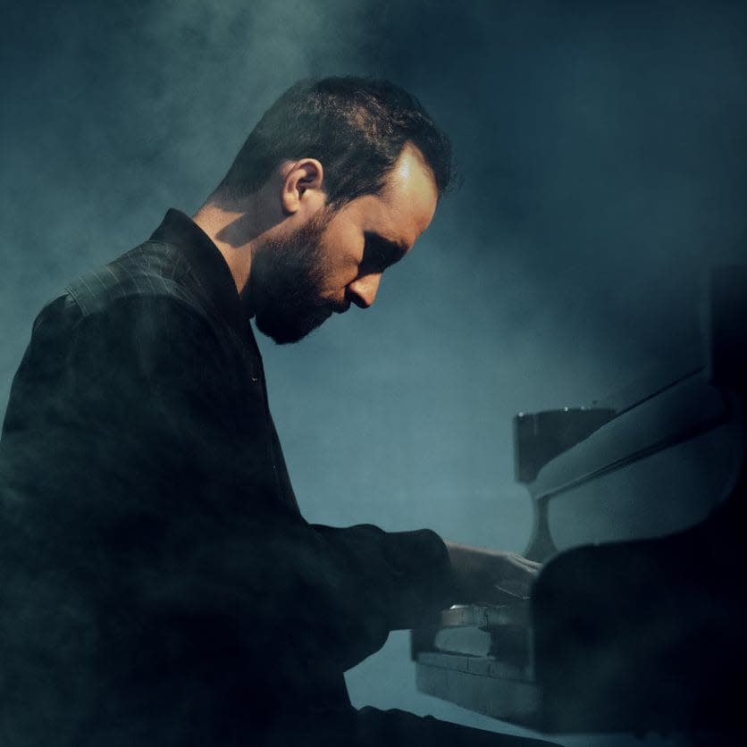 Supremely intelligent hands: Igor Levit - Felix Broede