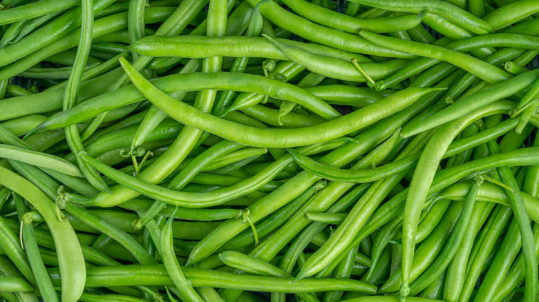 Pile of green beans