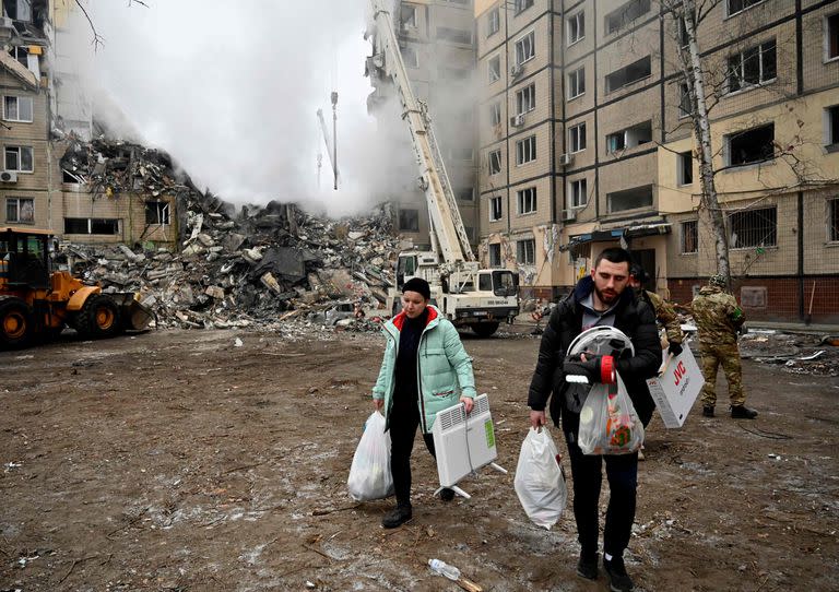 Rusia niega haber atacado un edificio de apartamentos en Dnipro