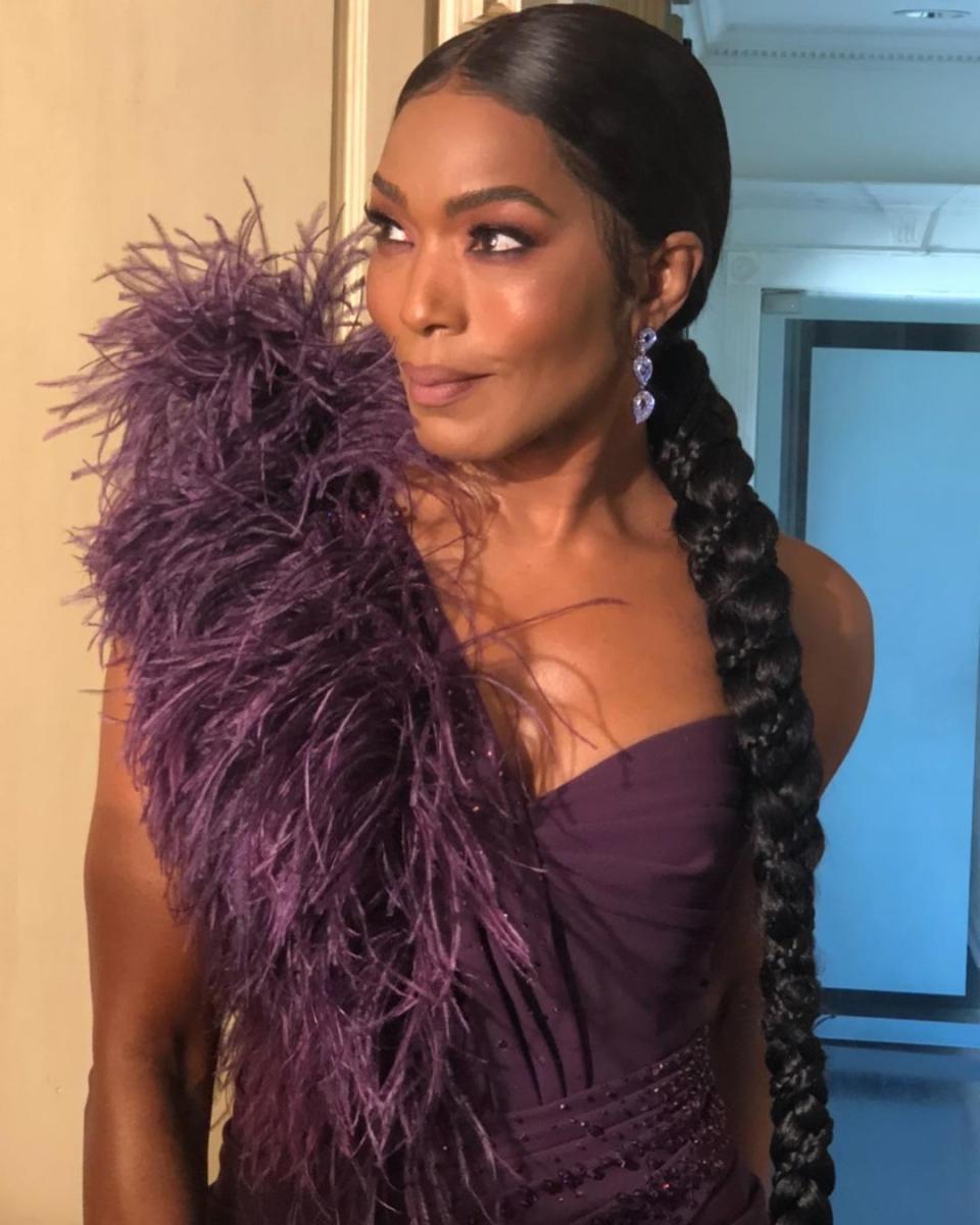 La tresse XXL d'Angela Bassett