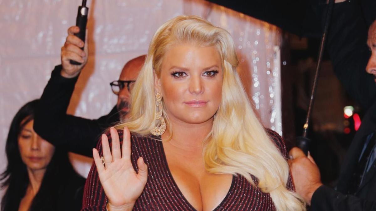 Aw! Jessica Simpson's Daughter Maxi Takes Her Big Sister Responsibilities  Seriously On Outing With Little Brother Ace