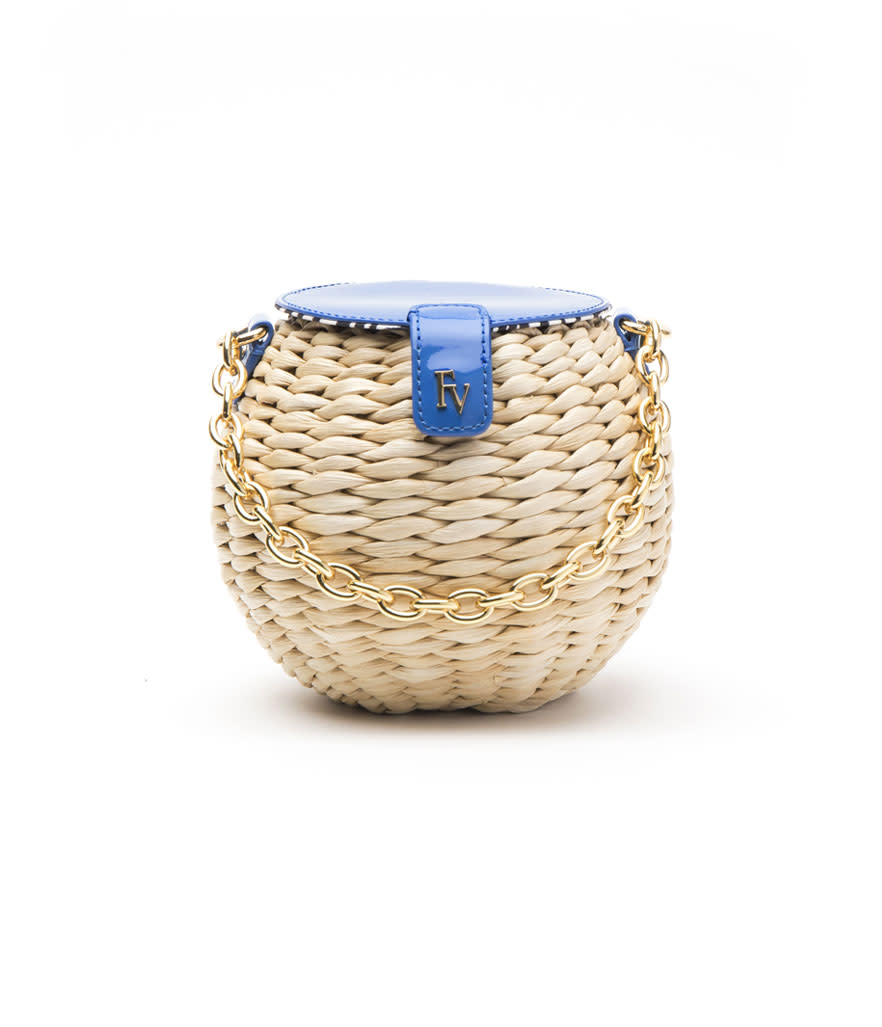 <p>Sac pot de miel Royal, 195$, <a rel="nofollow noopener" href="https://francesvalentine.com/shop/honeypot-basket-royal" target="_blank" data-ylk="slk:francesvalentine.com;elm:context_link;itc:0;sec:content-canvas" class="link ">francesvalentine.com</a>. </p>