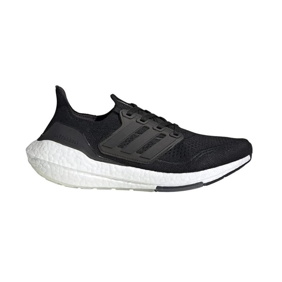 14) Ultraboost 21 Running Shoe