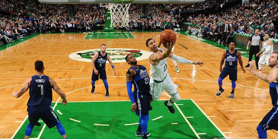 綠衫軍甩開小牛，完成四連勝。圖/@celtics twitter