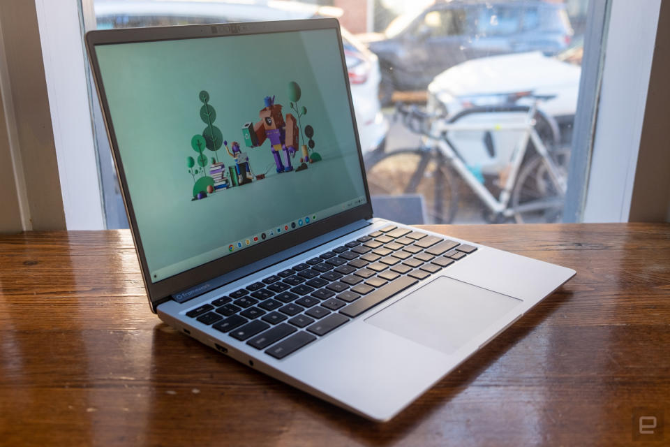 <p>Photos of Framework's first modular and repairable Chromebook.</p>
