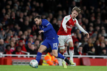 Soccer Football - Carabao Cup Semi Final Second Leg - Arsenal vs Chelsea - Emirates Stadium, London, Britain - January 24, 2018 Chelsea's Eden Hazard in action with Arsenal's Nacho Monreal REUTERS/David Klein