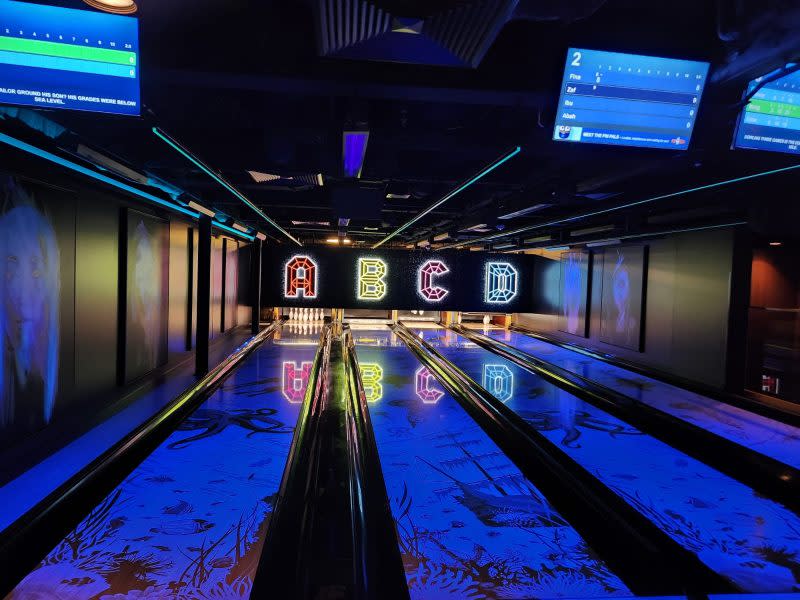 rws - bowling alley