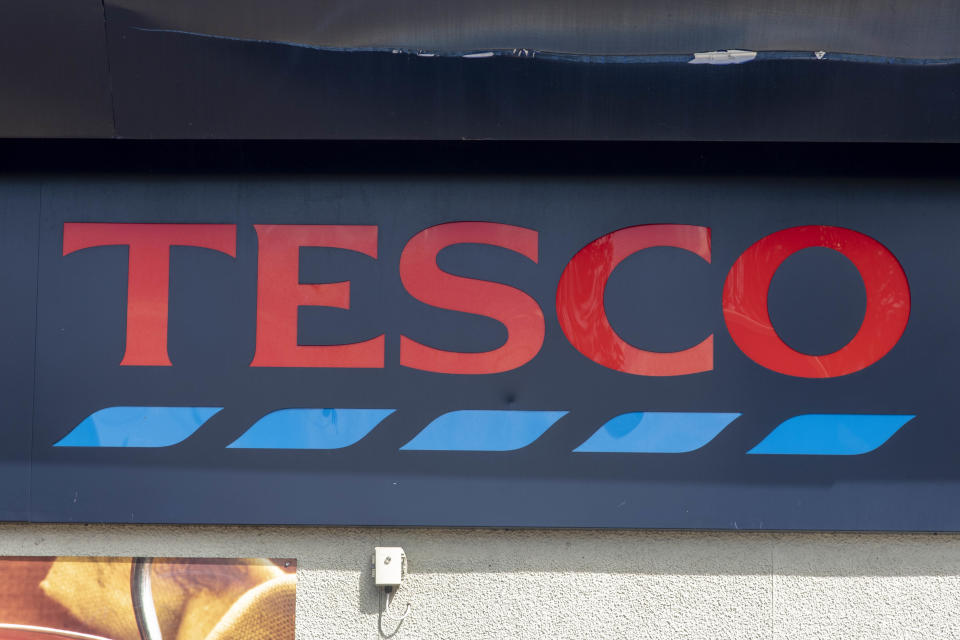  Tesco logo seen at one of their branches. Greenpeace has urged the supermarket giant to stop buying meat from the companies involved in Amazon deforestation, and Tesco has now called on Government to make deforestation-free food a policy. (Photo by Dave Rushen / SOPA Images/Sipa USA) 