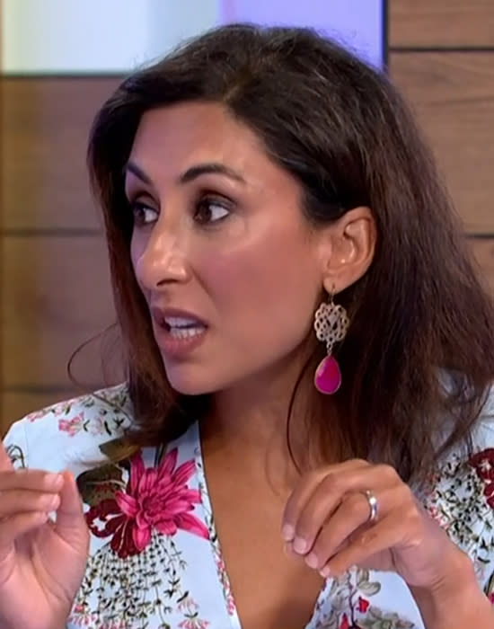 saira-khan-engagement-ring