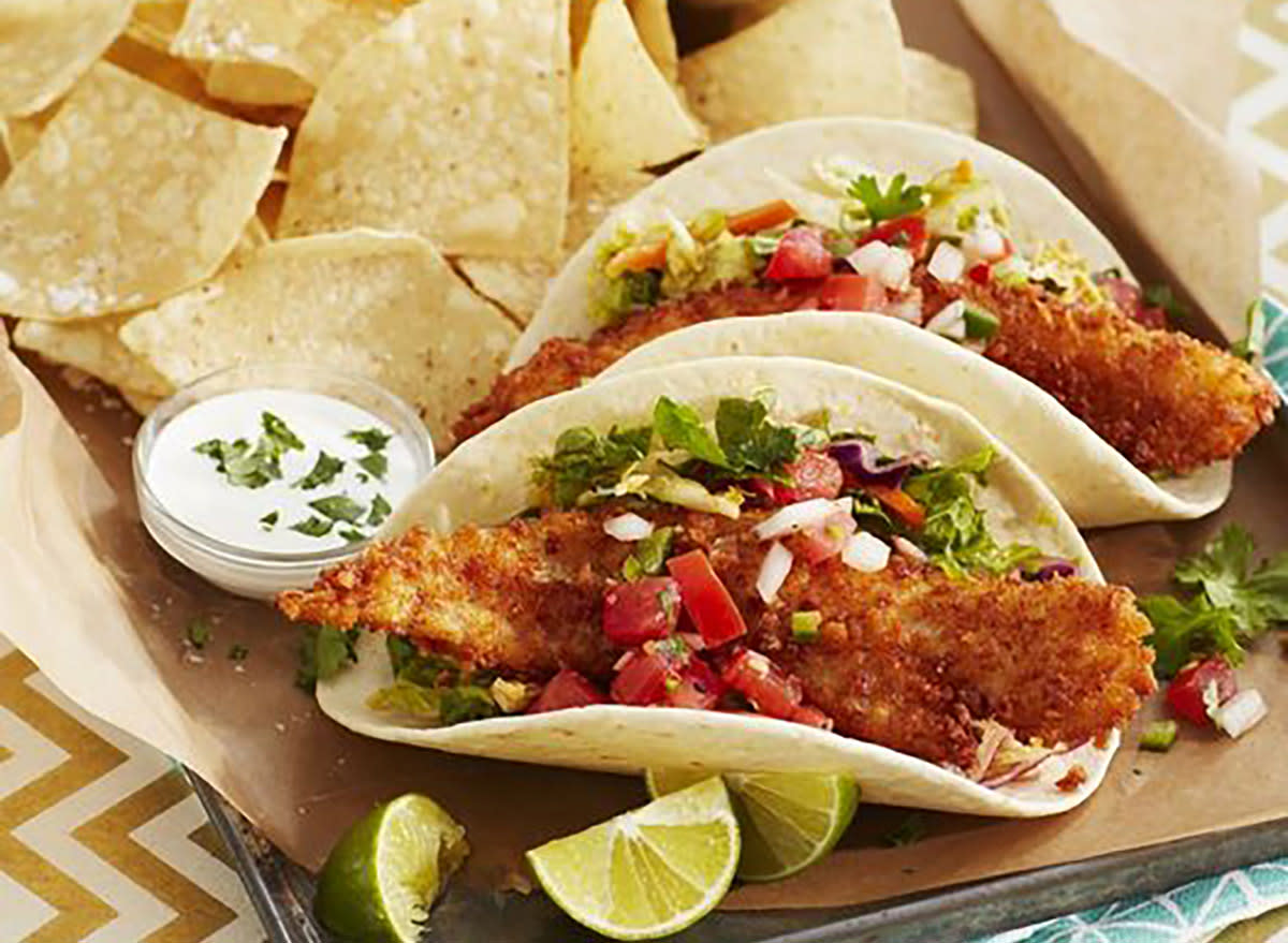 Fish tacos at Houlihan's