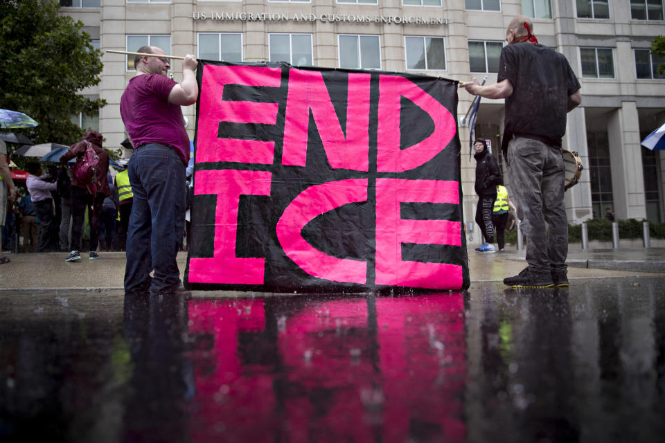 Demonstrators protest detaining and separating immigrant families outside the Immigration and Customs Enforcement (ICE) headquarters in Washington, D.C., on June 27. (Photo: Andrew Harrer/Bloomberg via Getty Images)