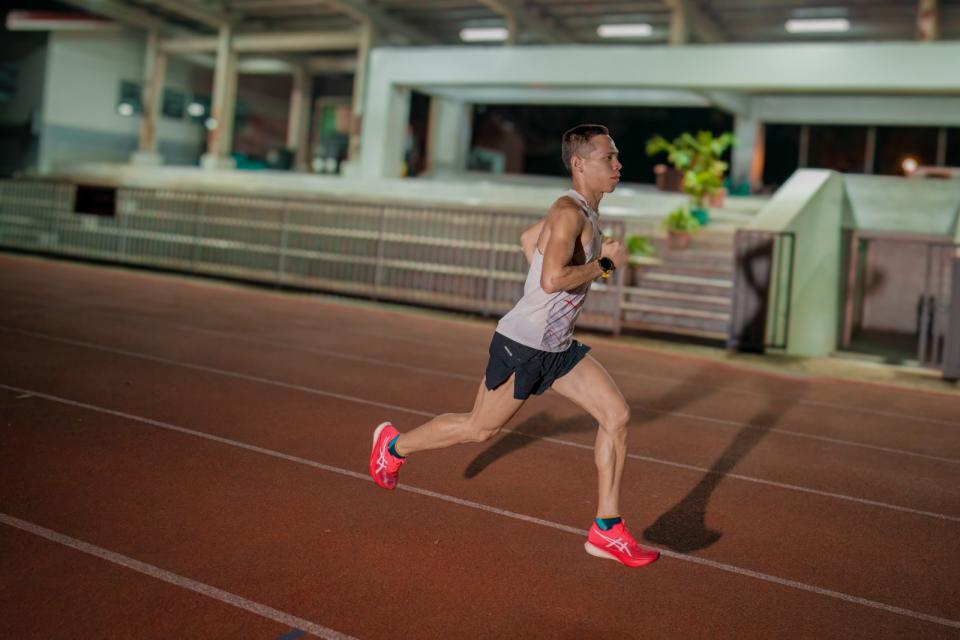 Sonny Wagdos is a Philippines long-distance national track and field athlete. He has been a consistent podium finisher in the 5,000m track event in the 2019, 2021, and 2023 SEA Games. PHOTO: Asics 