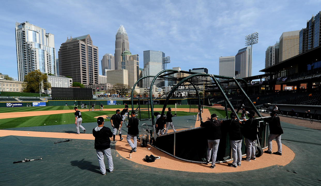 The Chicago White Sox take batting practice at BB&T BallPark in Charlotte, N.C., prior to an exhibition game against the Charlotte Knights on Friday, April 3, 2015. (Jeff Siner/Charlotte Observer/Tribune News Service via Getty Images)