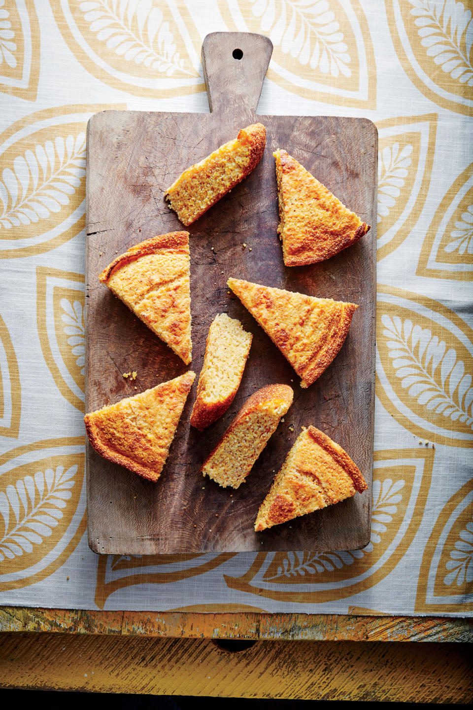 Classic Skillet Cornbread