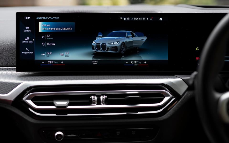 BMW I4 screen - Christopher Pledger