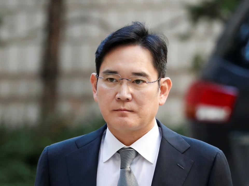 FILE PHOTO: Samsung Electronics Vice Chairman, Jay Y. Lee, arrives at Seoul high court in Seoul, South Korea, October 25, 2019.    REUTERS/Kim Hong-Ji