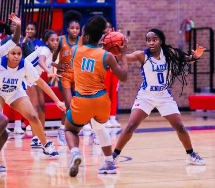 Northwood's Carlisa Mitchell prepares to pass in a game against Woodlawn earlier this season.