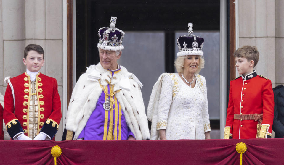 Photo by: KGC-09/330/STAR MAX/IPx 2023 5/6/23 The Coronation of King Charles III at Westminster Abbey. After the ceremony at the abbey, King Charles III with Queen Camilla and other members of the senior royal family, appeared on the balcony of Buckingham Palace. Here, King Charles and Queen Camilla