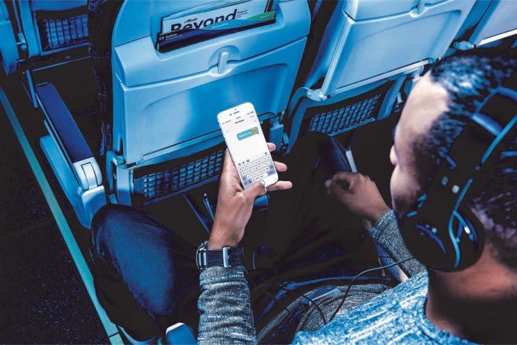 Sending messages in-flight is now free on Alaska Airlines. (Alaska Airlines)