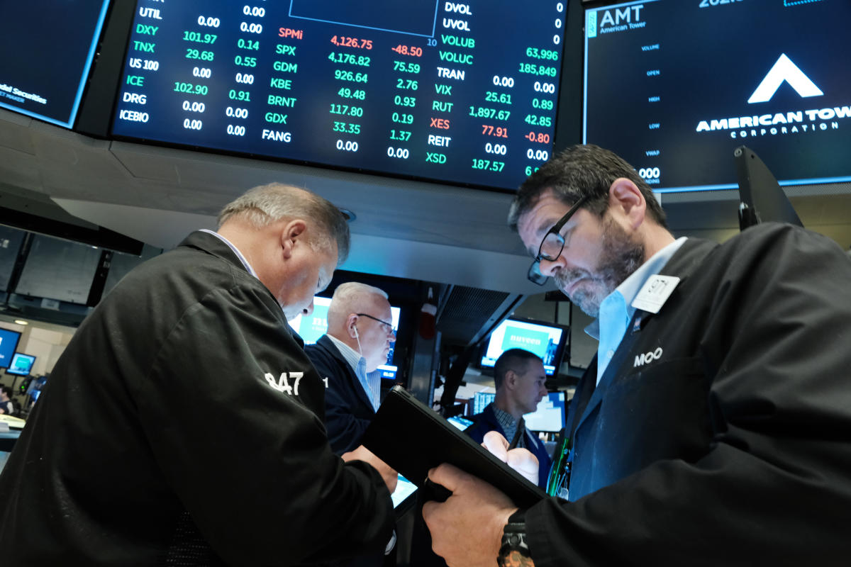 Stock futures mixed before key inflation report