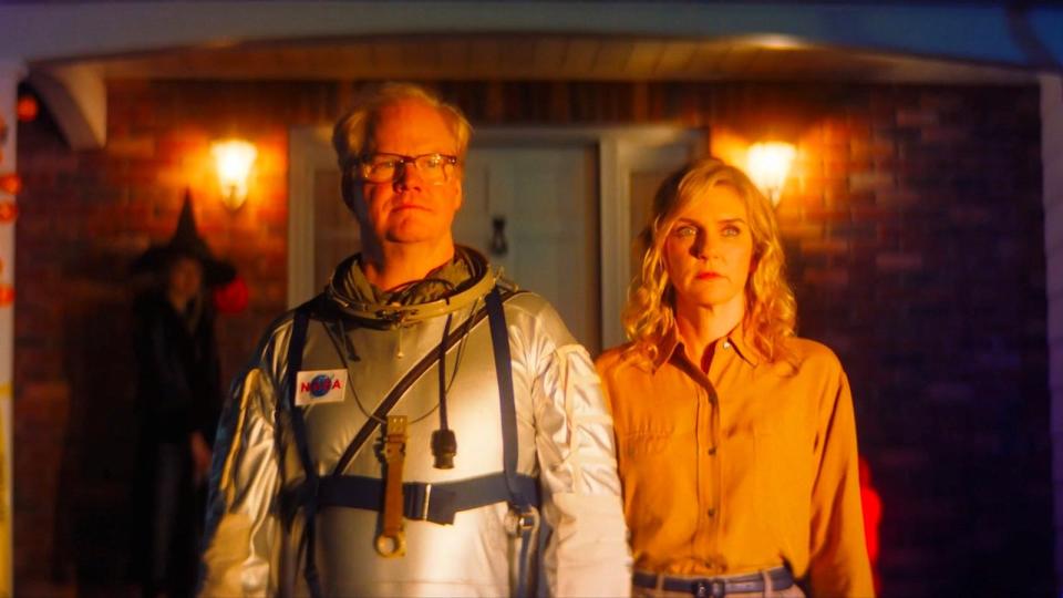 Jim Gaffigan and Rhea Seehorn star in "Linoleum."