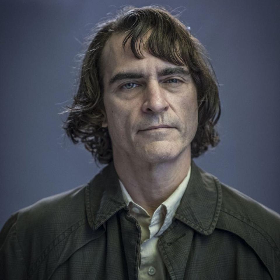 Joaquin Phoenix in first picture as The Joker