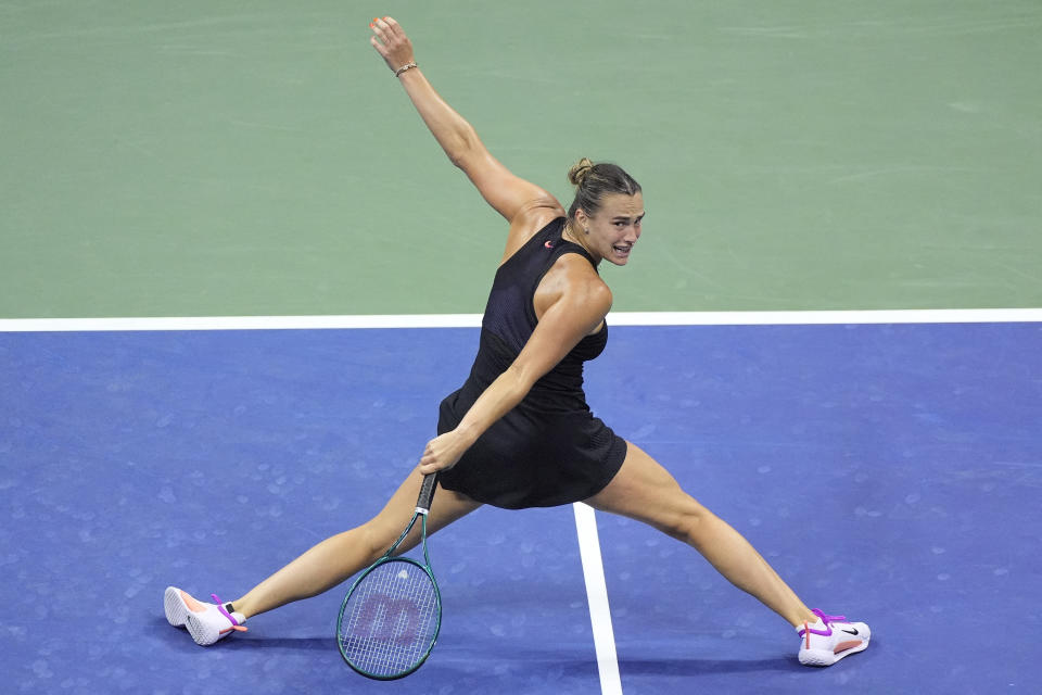 Tennis - US Open - Flushing Meadows, New York, United States - August 30, 2024 Aryna Sabalenka of Belarus in action during a third round match against Ekaterina Alexandrova of Russia. REUTERS/Eduardo Munoz