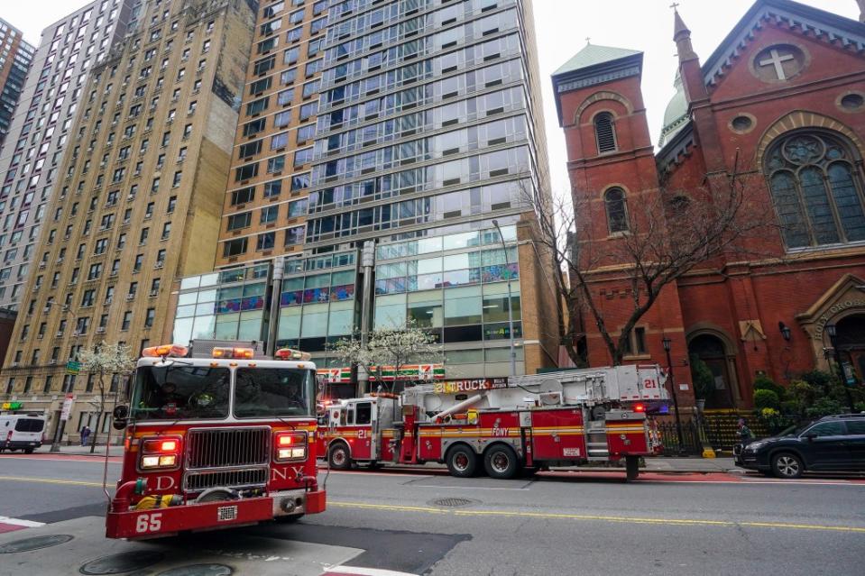The FDNY said it was responding to a water leak. Robert Miller