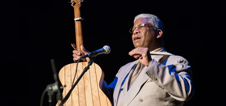 The Reverend Robert Jones Sr. will perform Saturday at the Jamestown Arts Center.