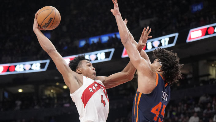 Scottie Barnes made sure the Raptors didn&#39;t suffer another embarrassing defeat against the Knicks. (Photo by Mark Blinch/Getty Images)