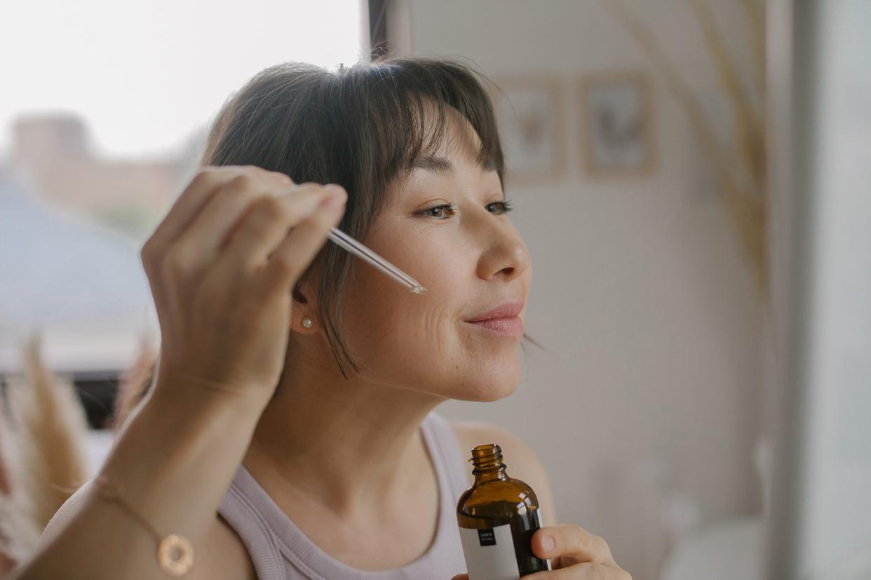 This Serum Gets Rid of "Rather Stubborn Wrinkles"