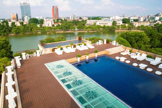 The rooftop swimming pool offers an excellent view of the city (Apricot Hotel)