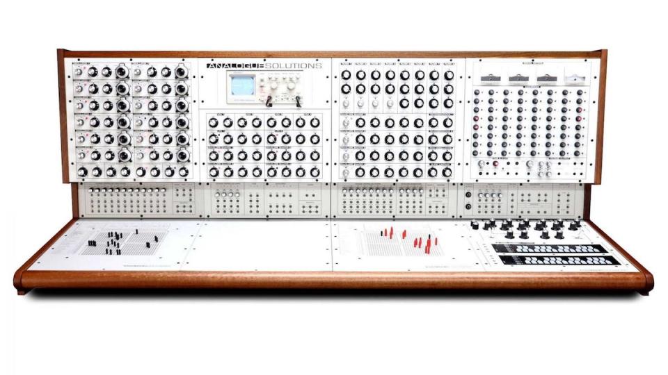 Analogue Solutions Colossus