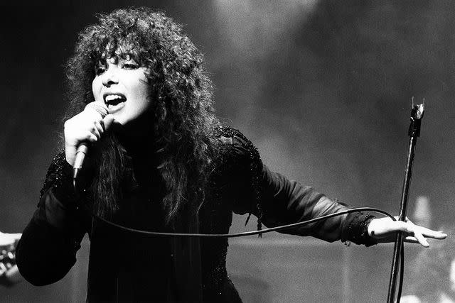 <p>Richard Creamer/Michael Ochs Archives/Getty Images</p> Ann Wilson of Heart in 1982