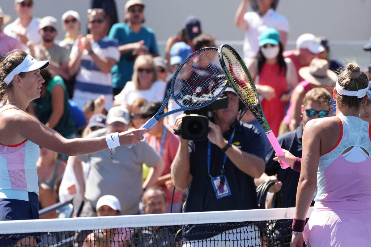 Ukrainian tennis player Marta Kostyuk declines handshake with Belarus’ Victoria Azarenka