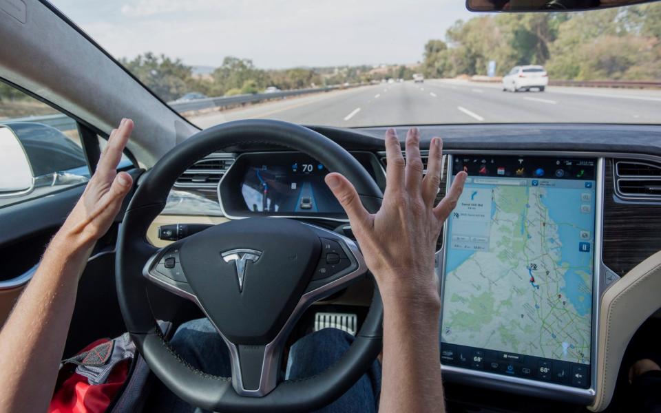 Tesla says drivers understand the limits of Autopilot - Bloomberg News