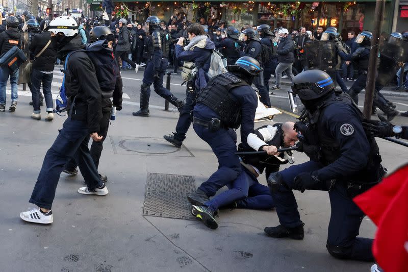 Fourth day of national protest against the pension reform, in Paris