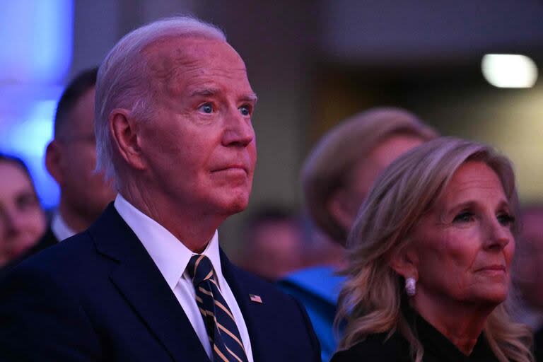 Joe Biden y la primera dama, Jill Biden, en la cumbre de la OTAN en Washington. (Jim WATSON / AFP)